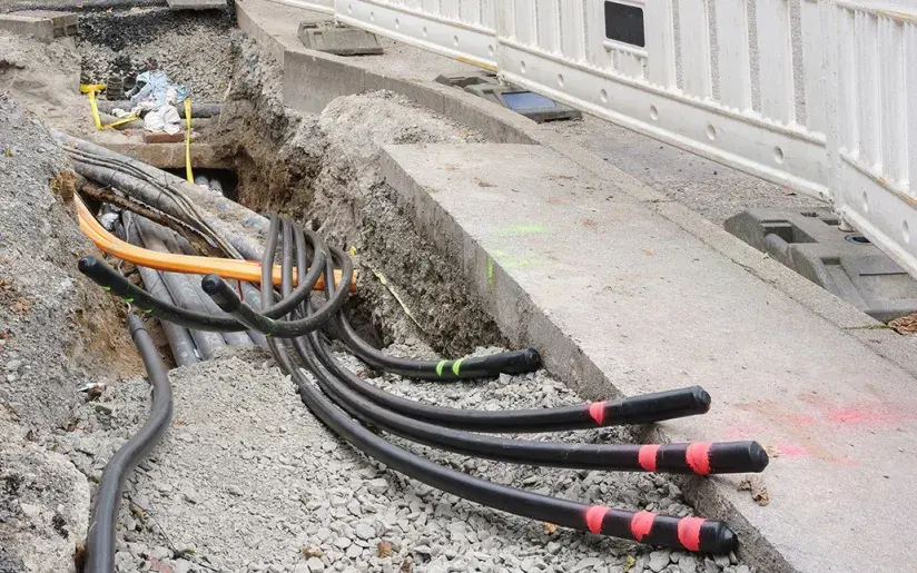 Stromkabel in einer Baustelle